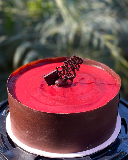 Chocolate Strawberry Cake