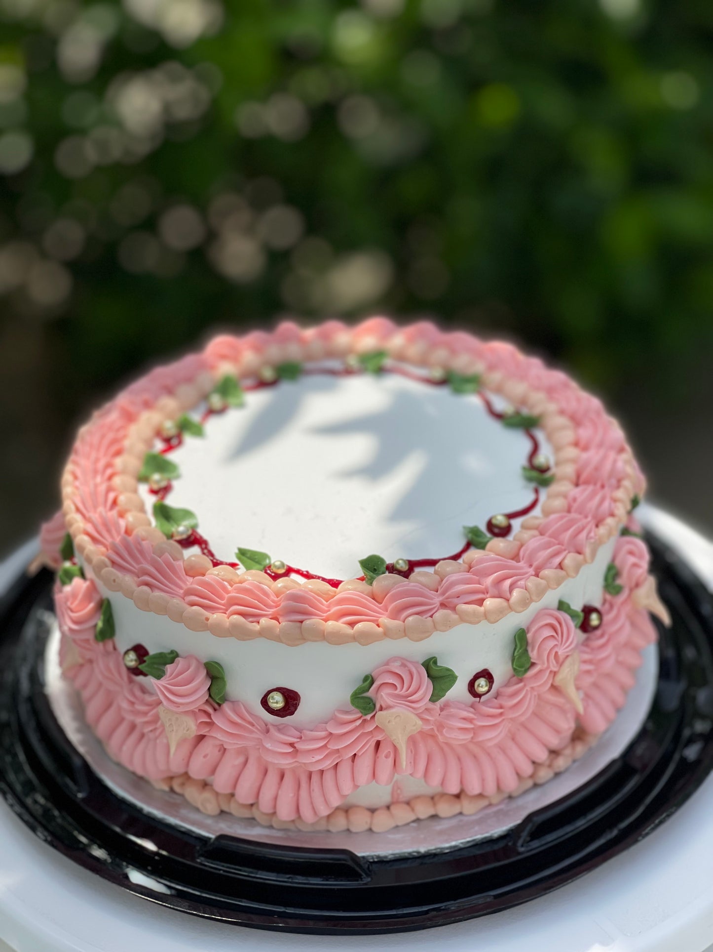 Vintage Cakes (4lb)